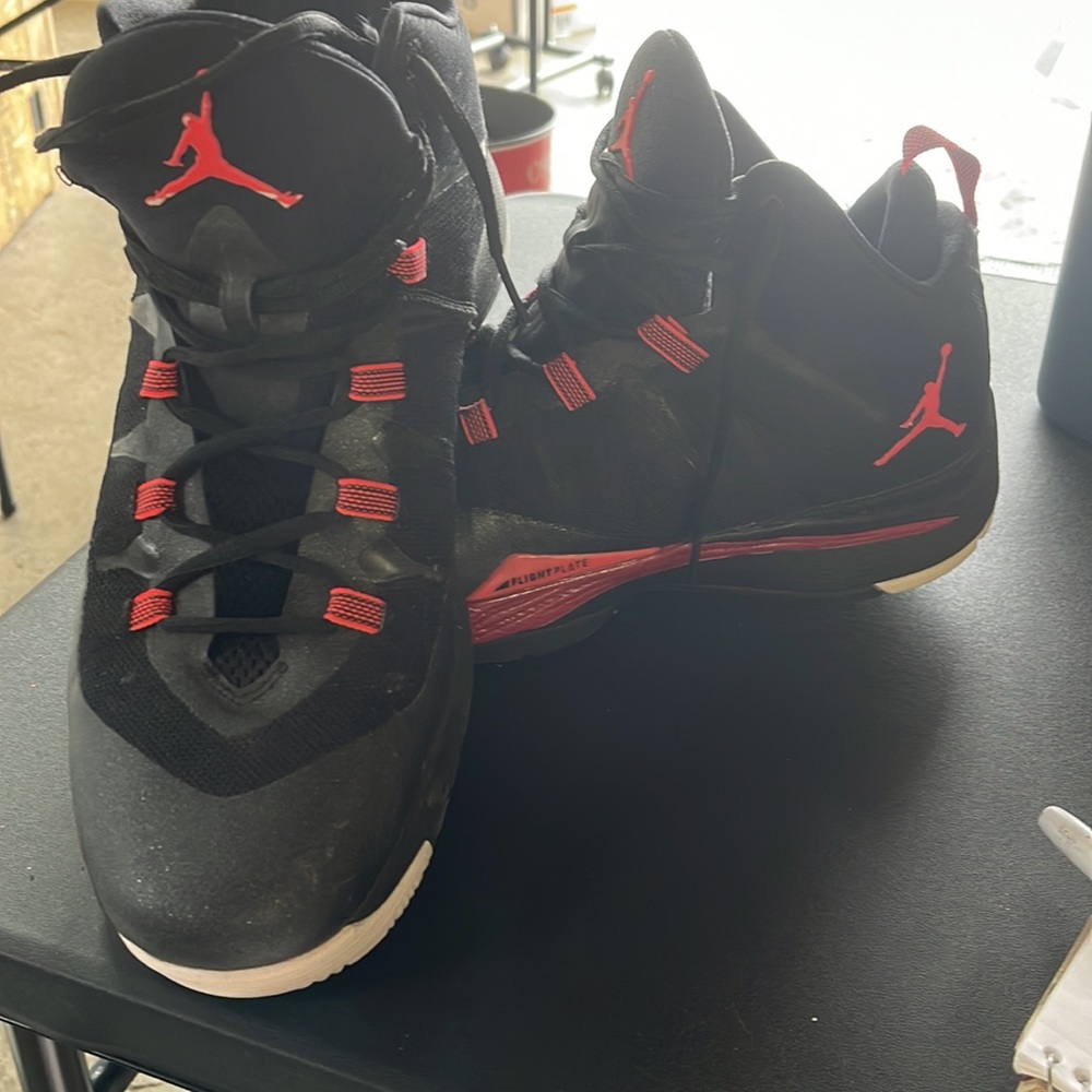 Jordan’s Flight Plates Basketball shoes